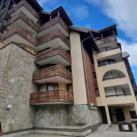 Holiday home Beau Duplex Au Coeur Des 2 Alpes *